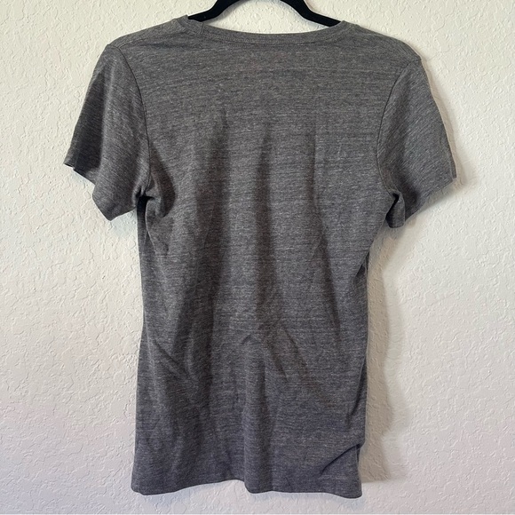 Providence College T-Shirt Size Small NWT - Picture 3 of 7